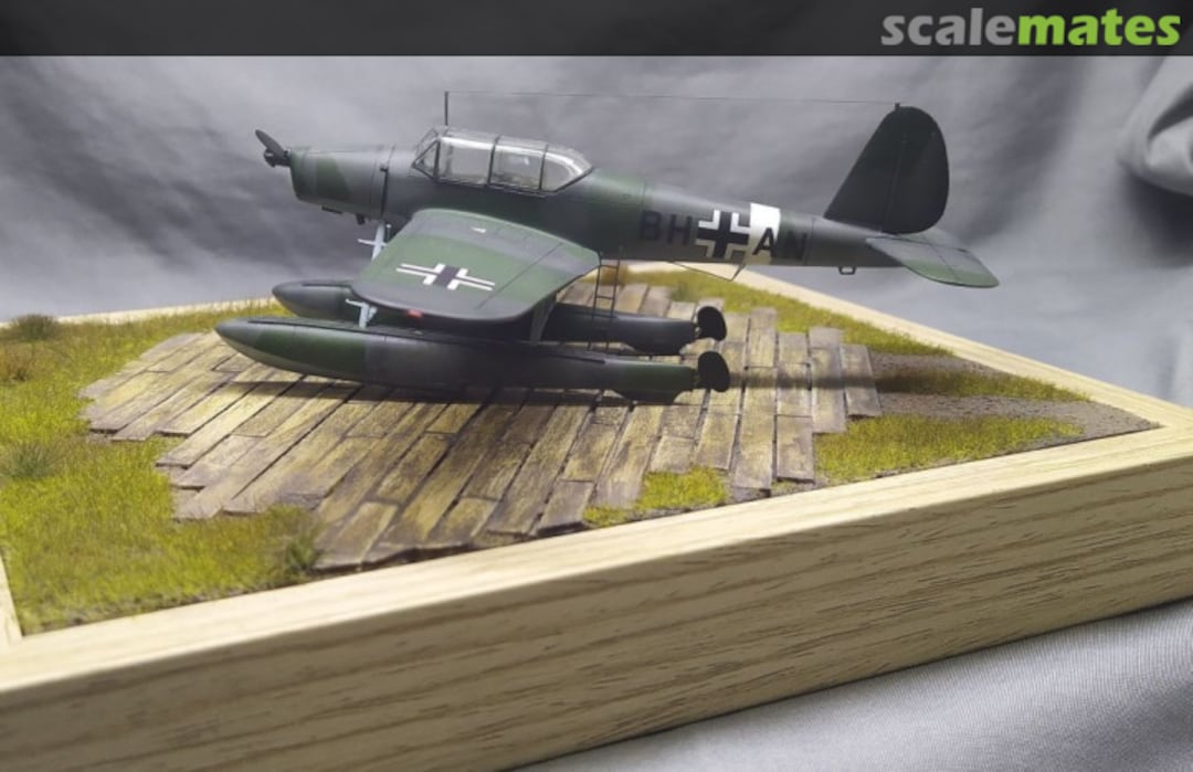 View album, image #1