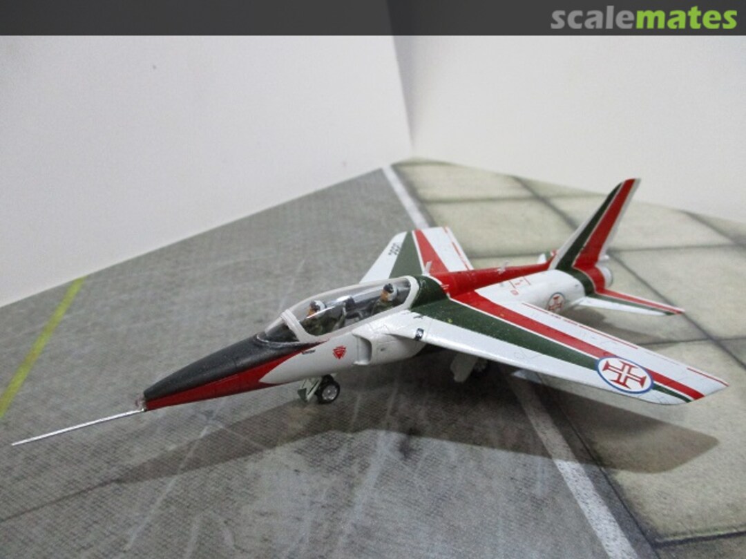 View album, image #1