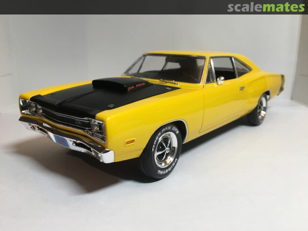 View album, image #1