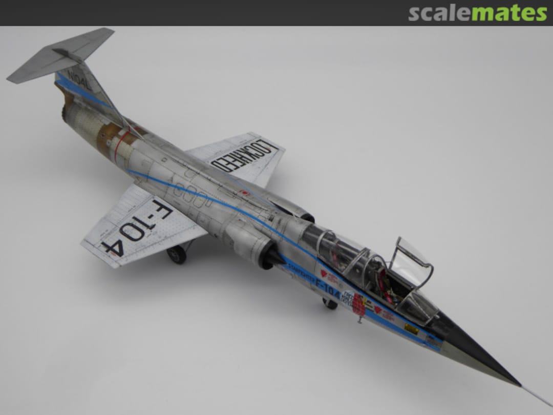 View album, image #1