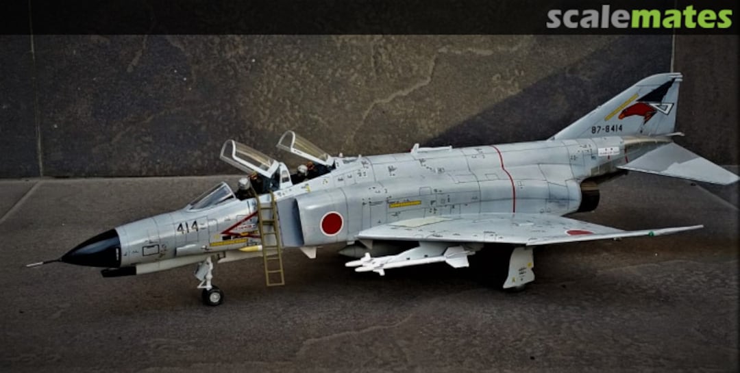 View album, image #2