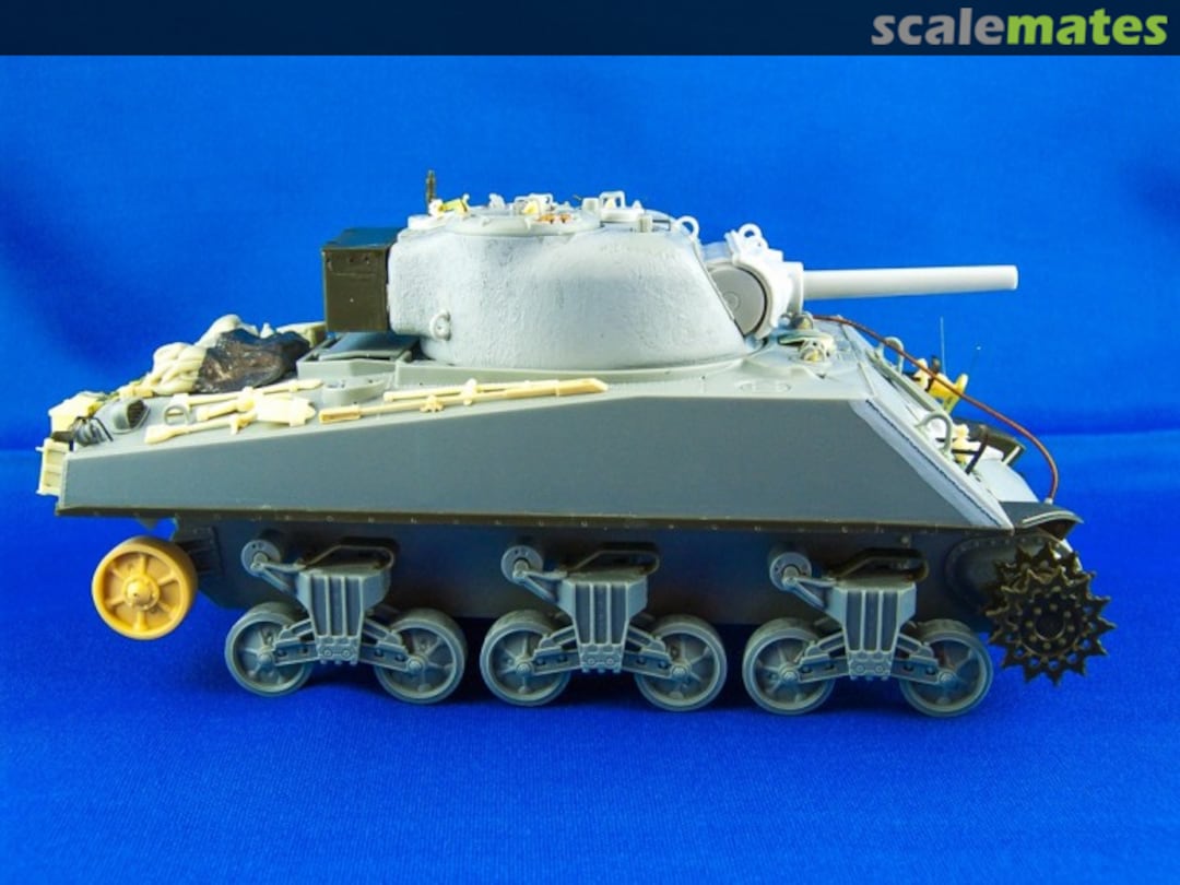 View album, image #1