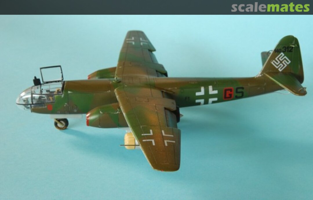 View album, image #1