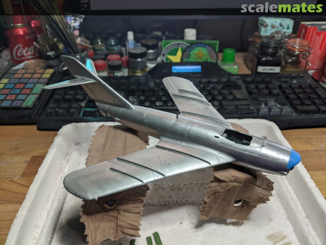 View album, image #1