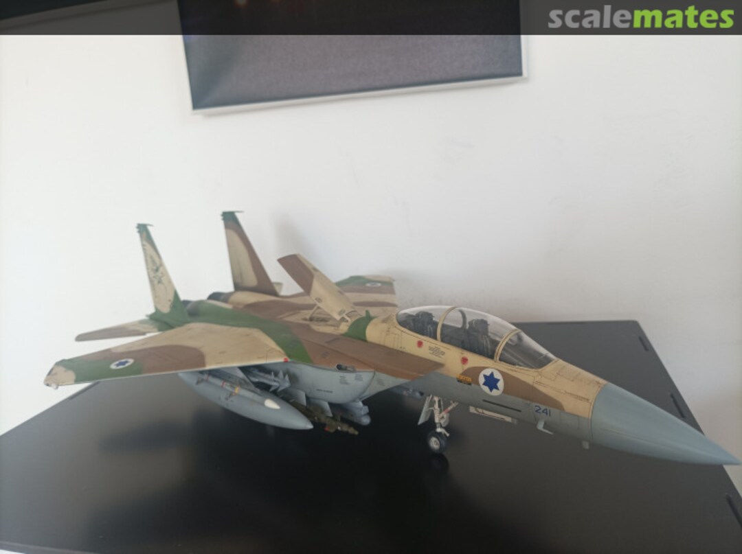 View album, image #2