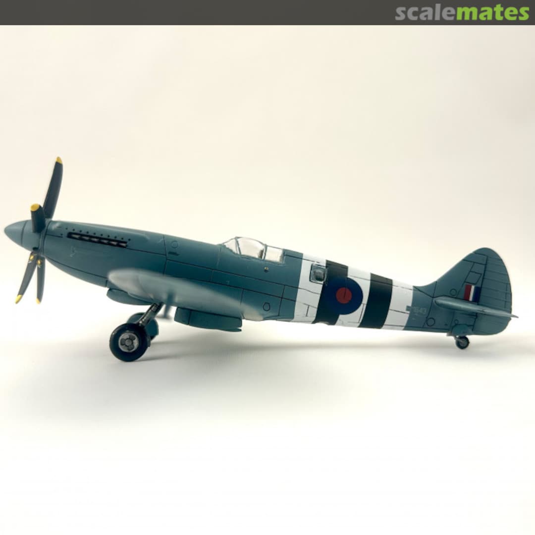 View album, image #1