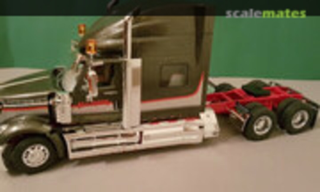 International Lonestar 1:25