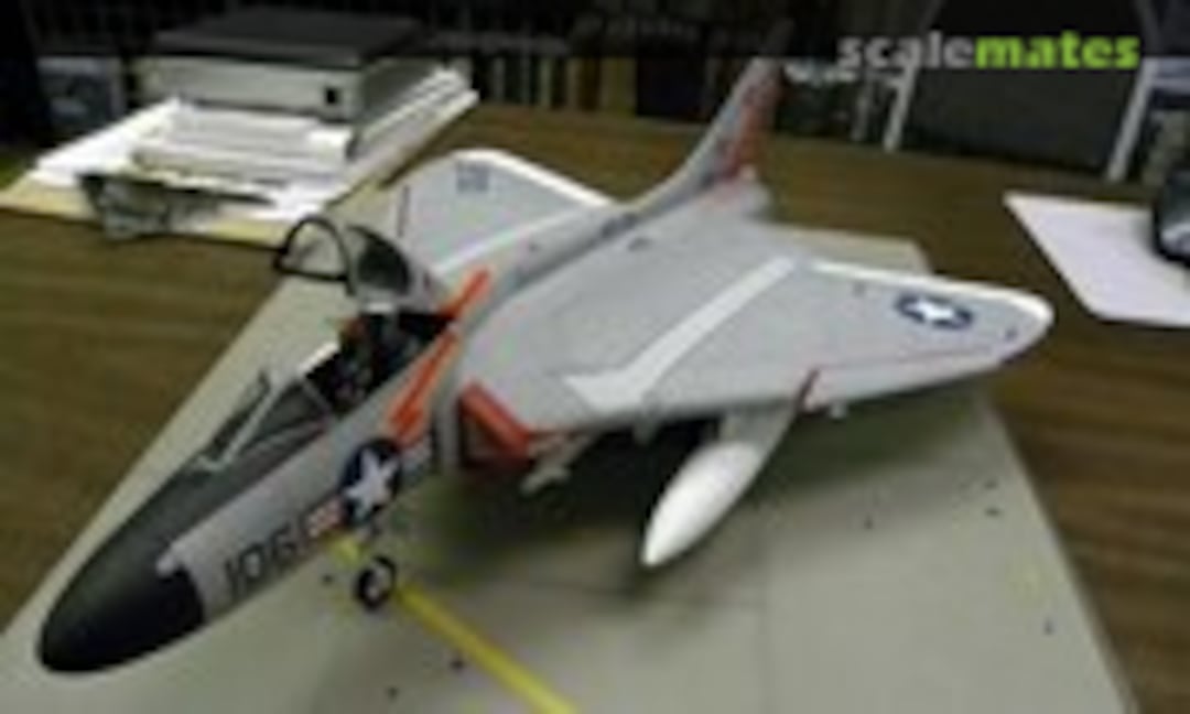 Douglas F4D-1 Skyray 1:32