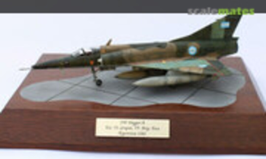 Convair F-102A Delta Dagger 1:72