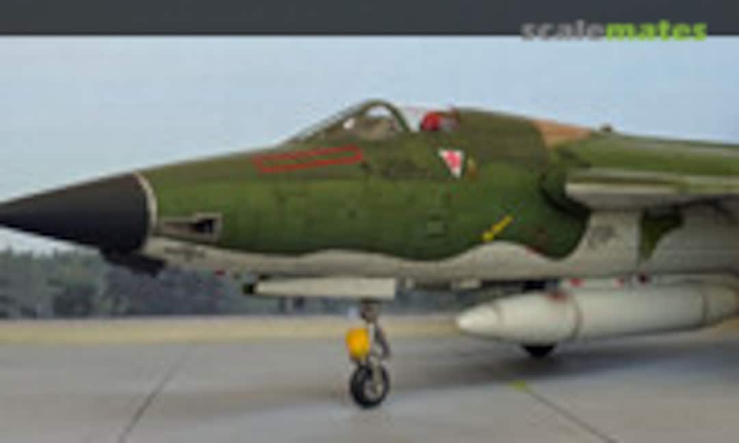 Republic F-105D Thunderchief 1:48