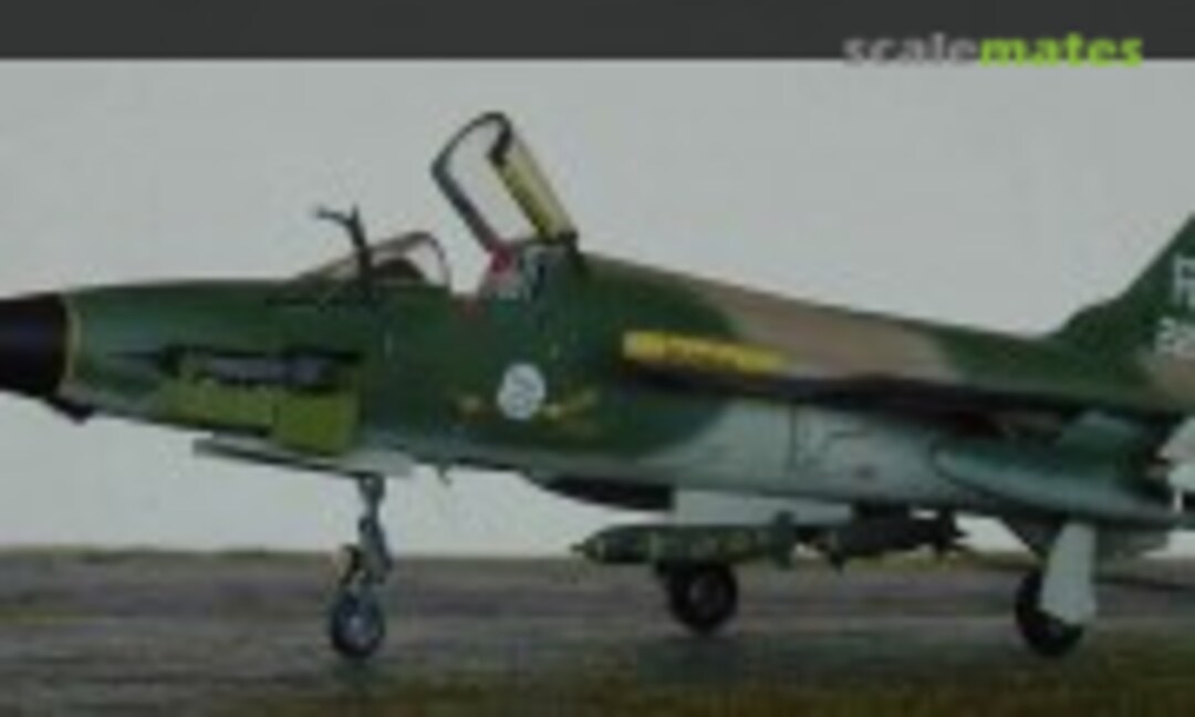 Republic F-105 Thunderchief 1:72