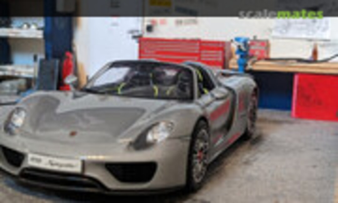 Porsche 918 Spyder 1:24