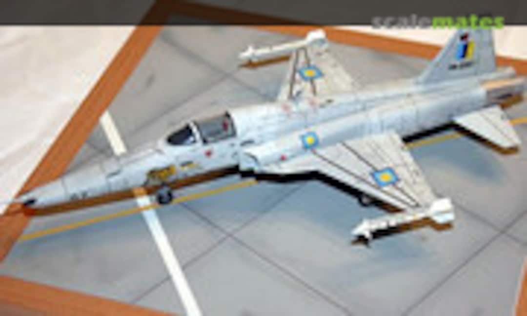 Northrop RF-5E Tiger II 1:72