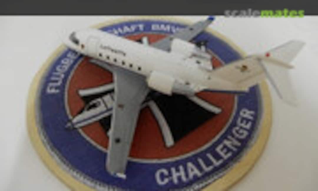 Canadair CL-601 1:144
