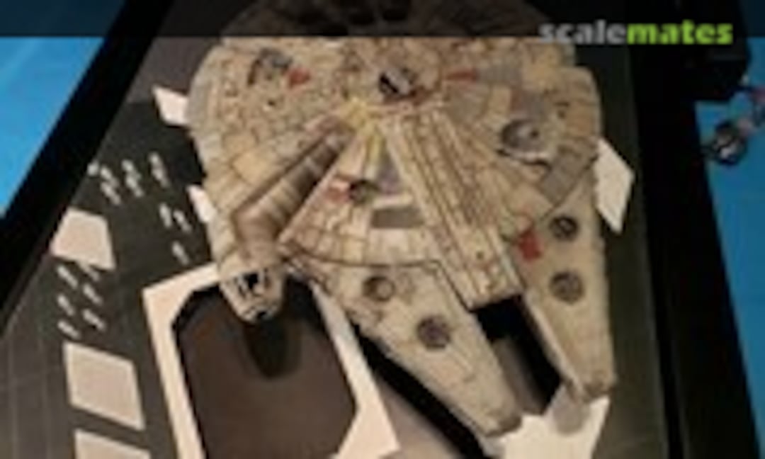 YT-1300 Millennium Falcon 1:144