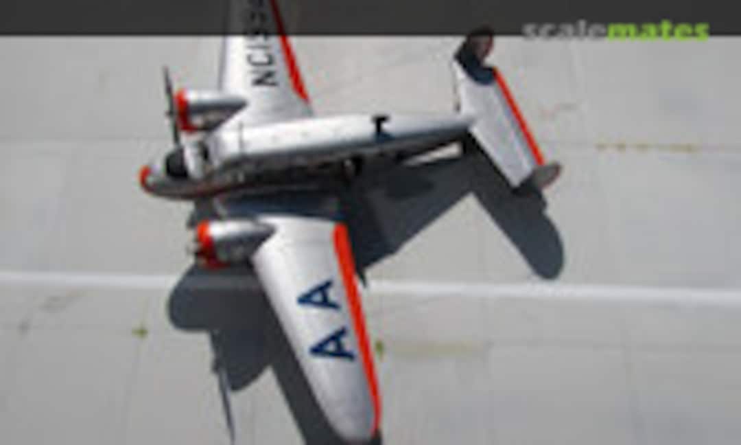 Beechcraft 18 Twin Beech 1:72