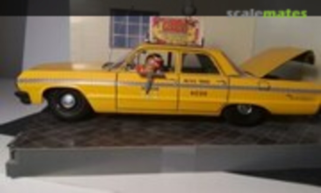 Chevrolet Biscayne 4D NYC Taxi 1:25