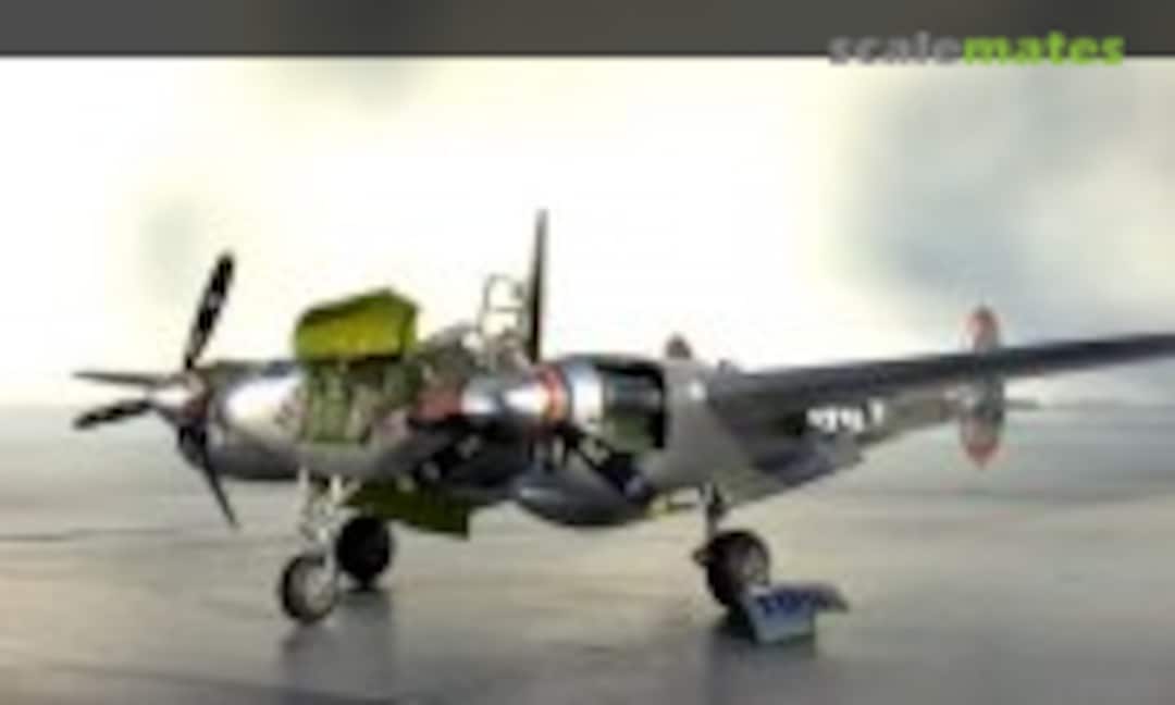 Lockhed P-38L Lightning 1:72