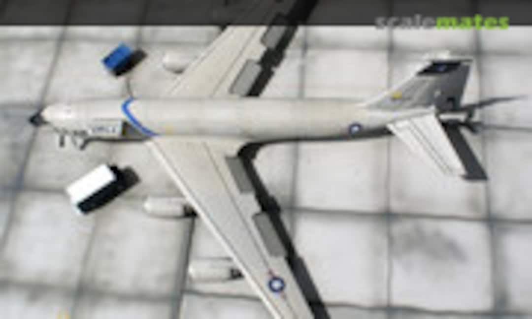 KC-135R Stratotanker 1:72