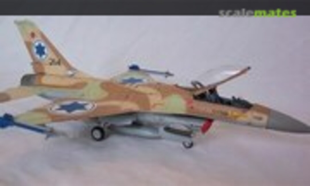 General Dynamics F-16A Fighting Falcon 1:72