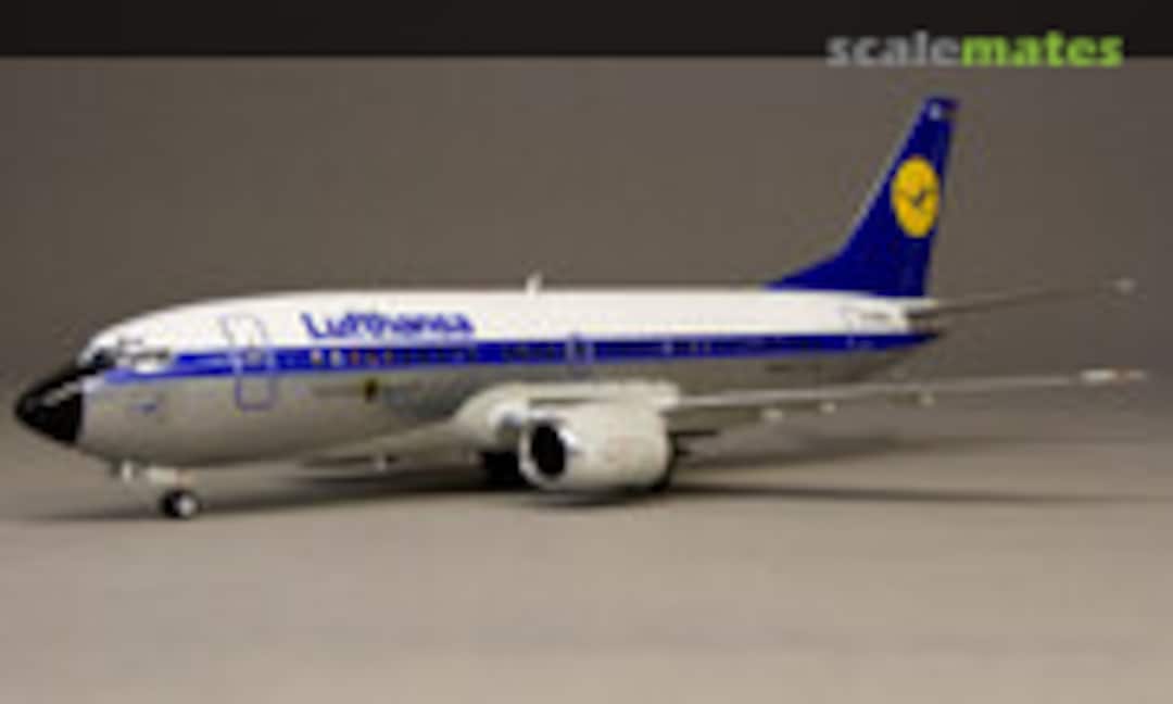 Boeing 737-300 1:144