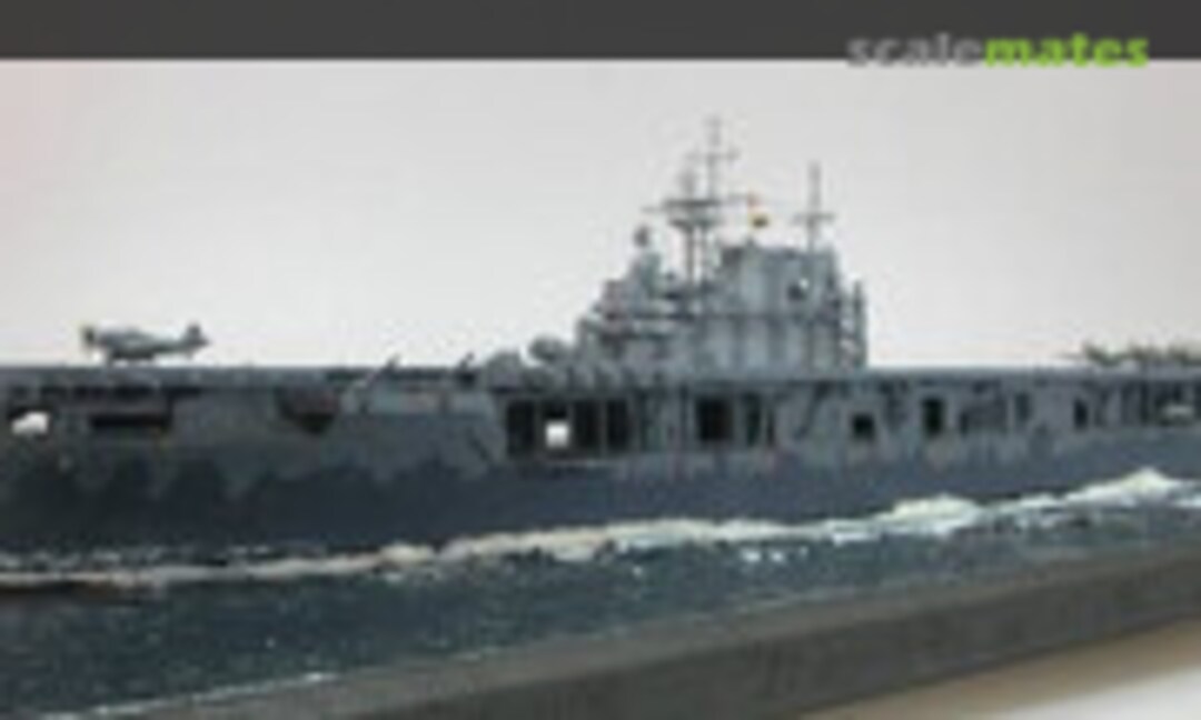 USS Hornet (CV-8) 1:700