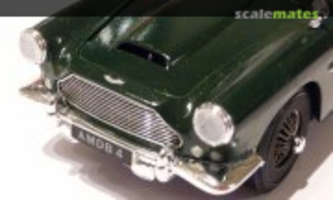 Aston Martin DB4 1:24