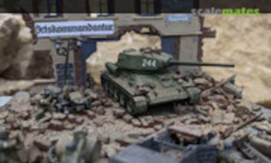 T-34/85 mit D-5 Kanone 1:72