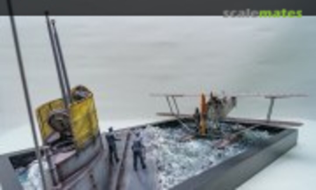 Hansa-Brandenburg W12 and U-Boat 1:32