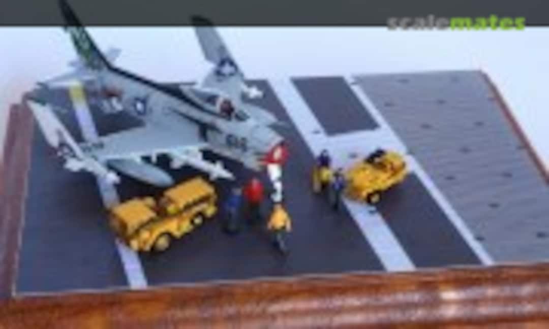 North American FJ-4B Fury 1:144