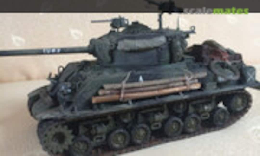 M4A3E8 Sherman 1:35