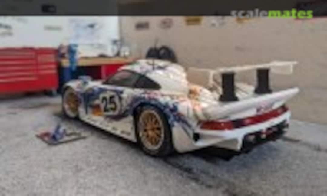 Porsche 911 GT 1 1:24