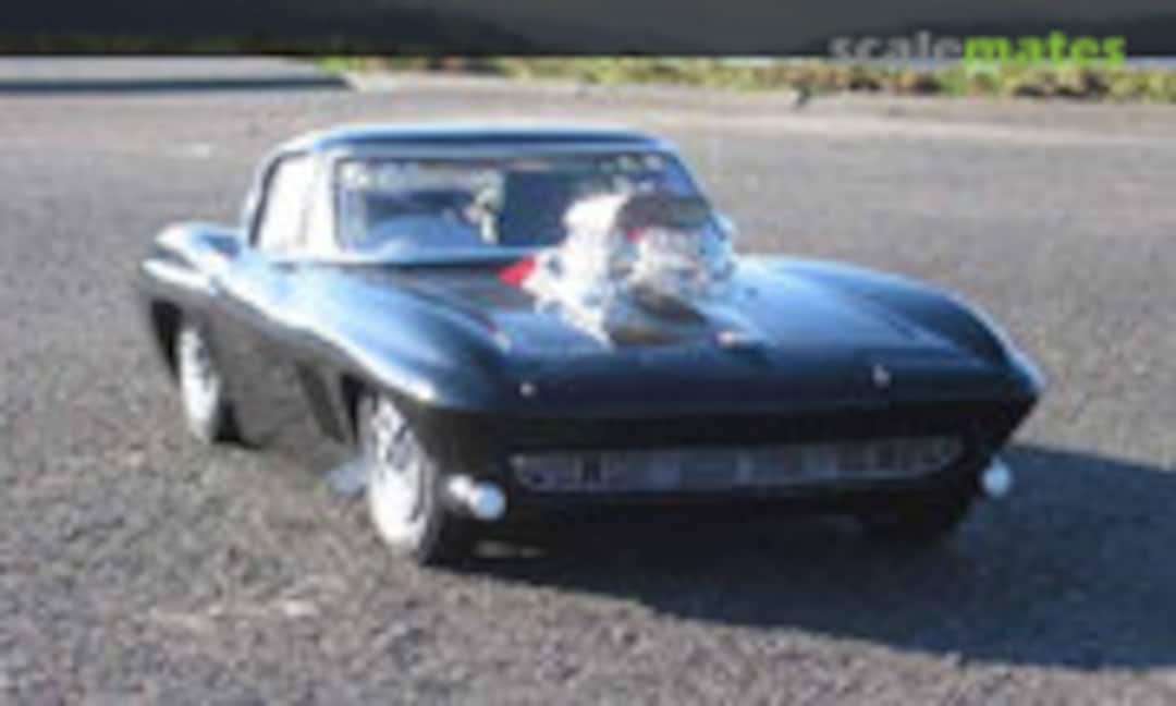 1965 Chevrolet Corvette 1:8