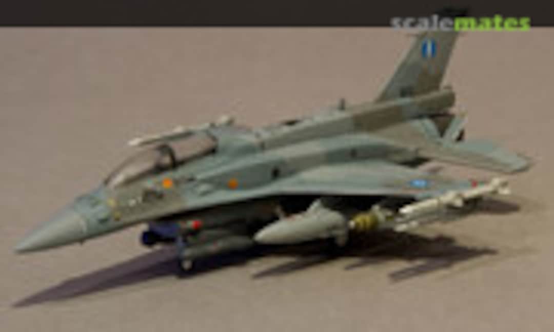 General Dynamics F-16D Fighting Falcon 1:144
