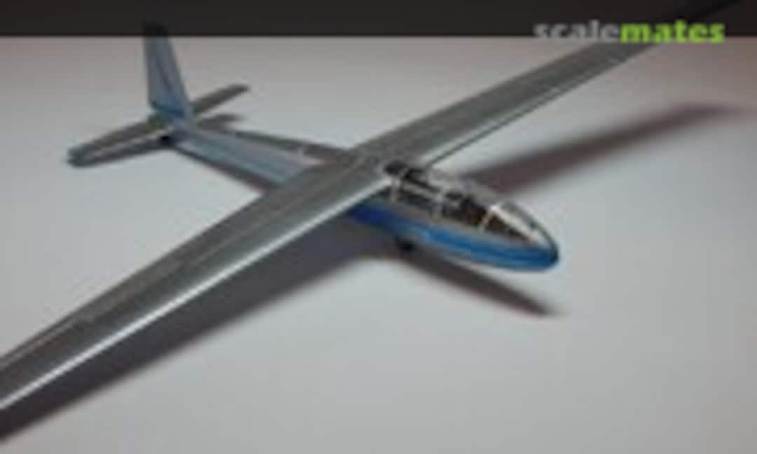 Let L-13 Blanik 1:48