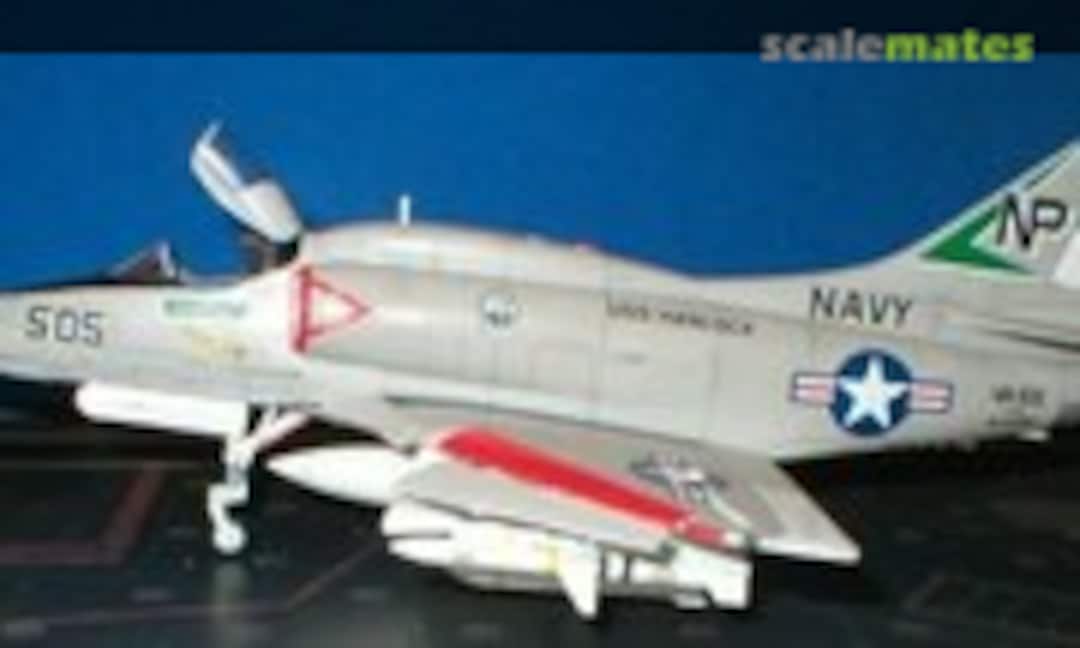 Douglas A-4F Skyhawk 1:72