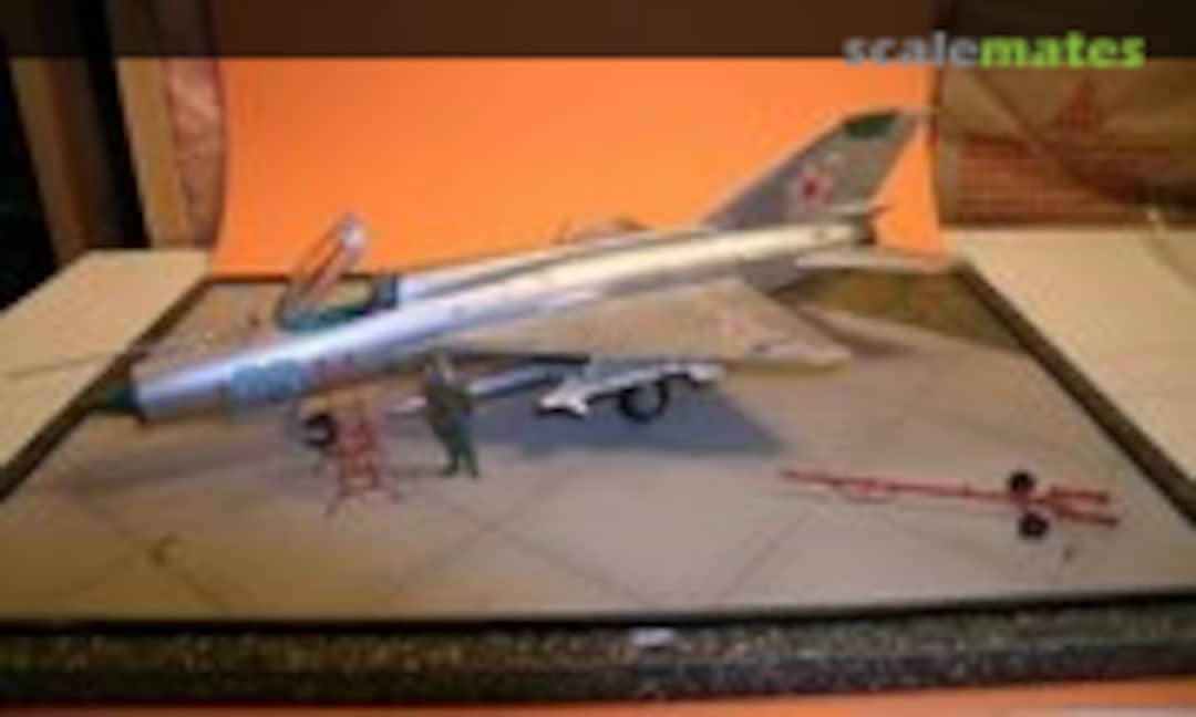 Mikoyan-Gurevich MiG-21PF Fishbed-D 1:32