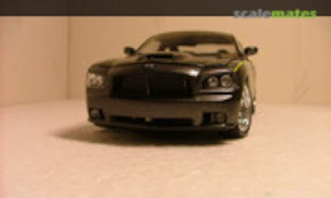 Dodge Charger SRT8 1:24