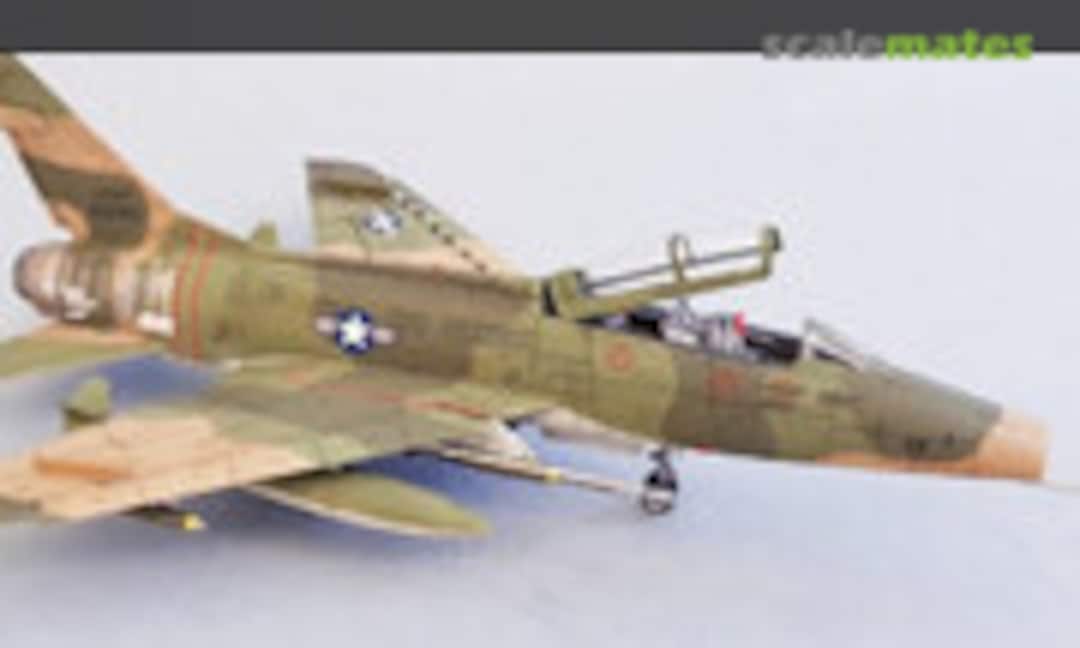 North American F-100F Super Sabre 1:72