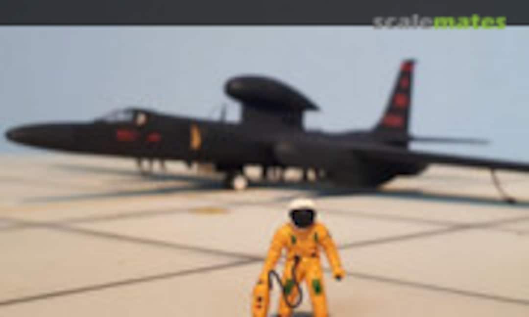 Lockheed U-2R / TR-1A Dragon Lady 1:72