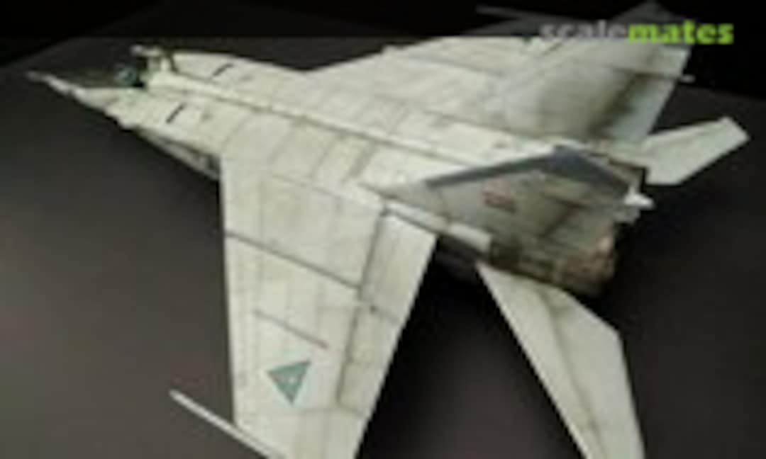 MiG-25RBT Foxbat-B 1:48