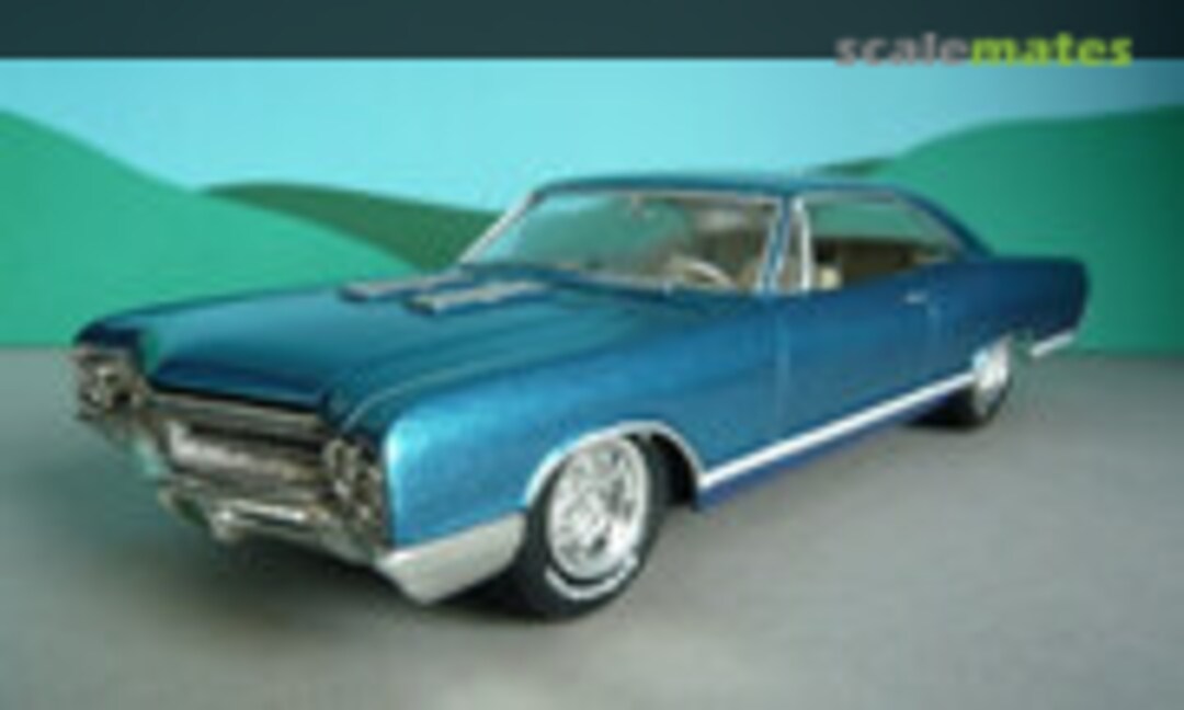 1966 Buick Wildcat 1:25