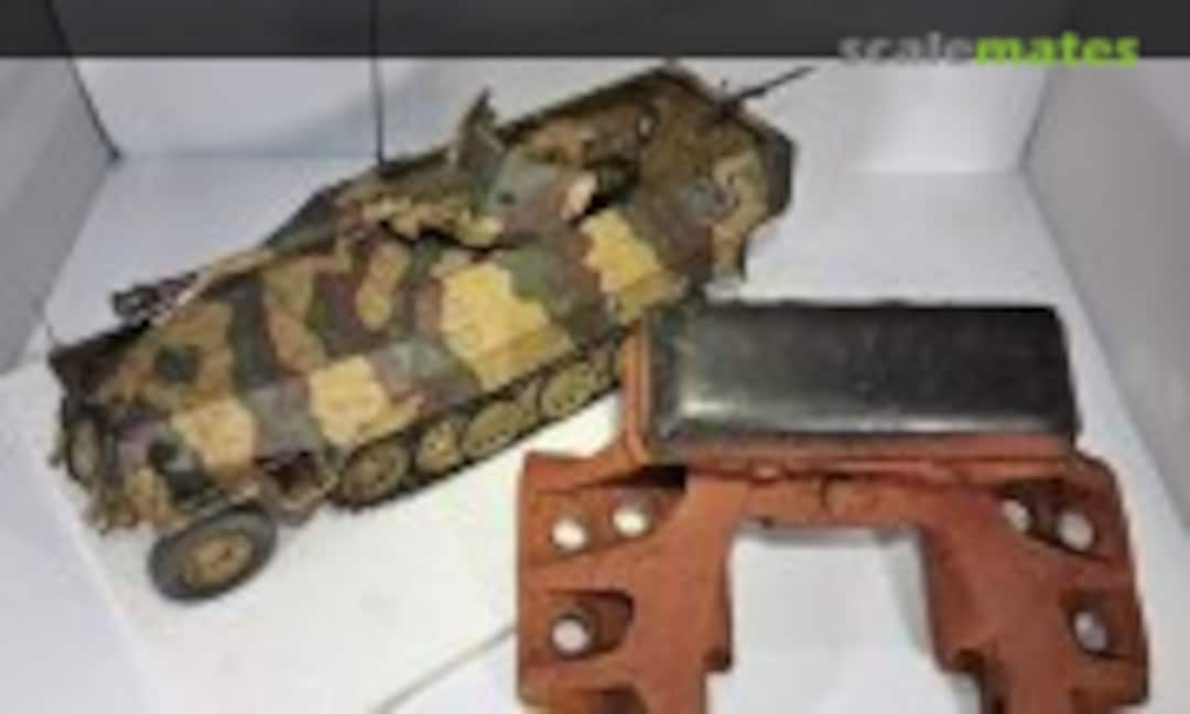 Sd.Kfz. 251/22 Pakwagen 1:16