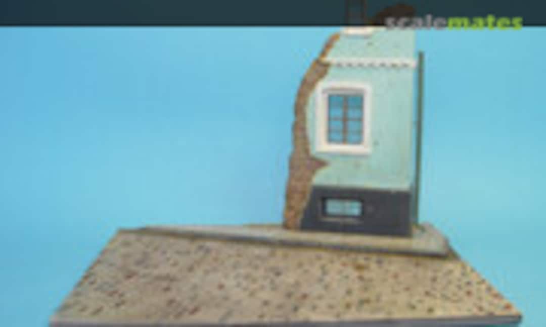 Straße mit Hausruine 1:35