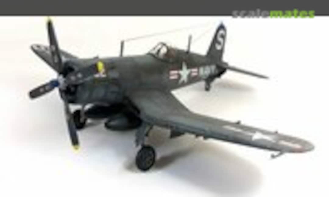 Vought F4U-4 Corsair 1:72