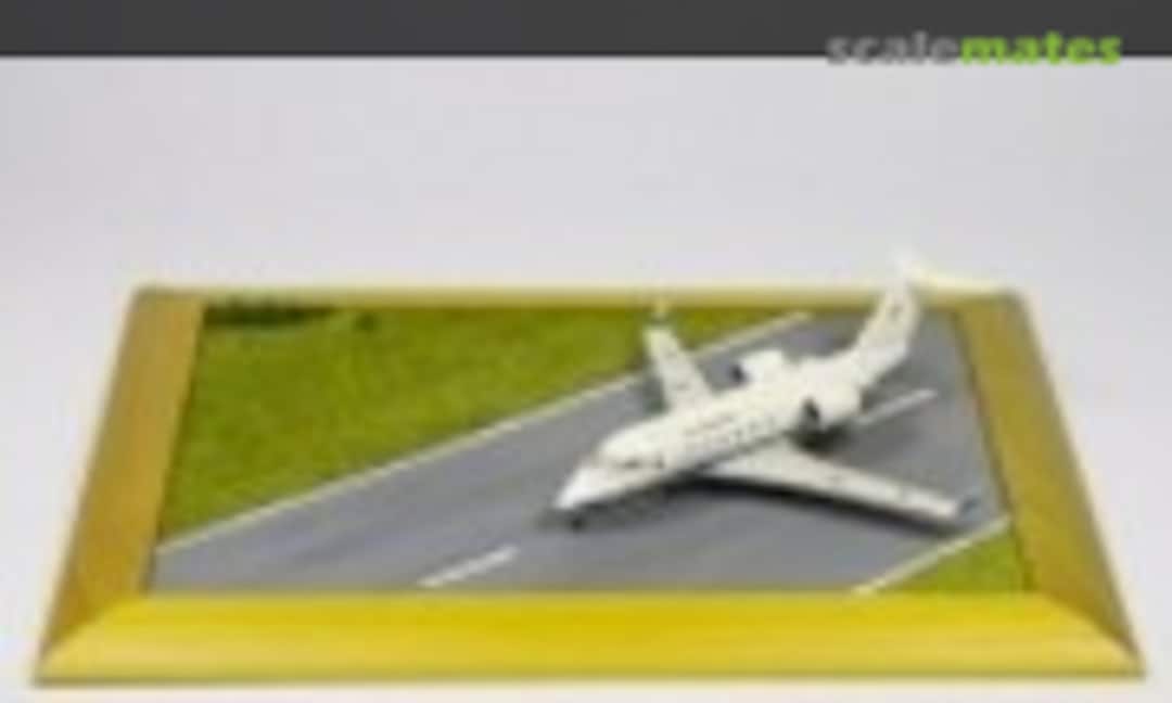 Bombardier CHALLENGER CL 601/604 1:144