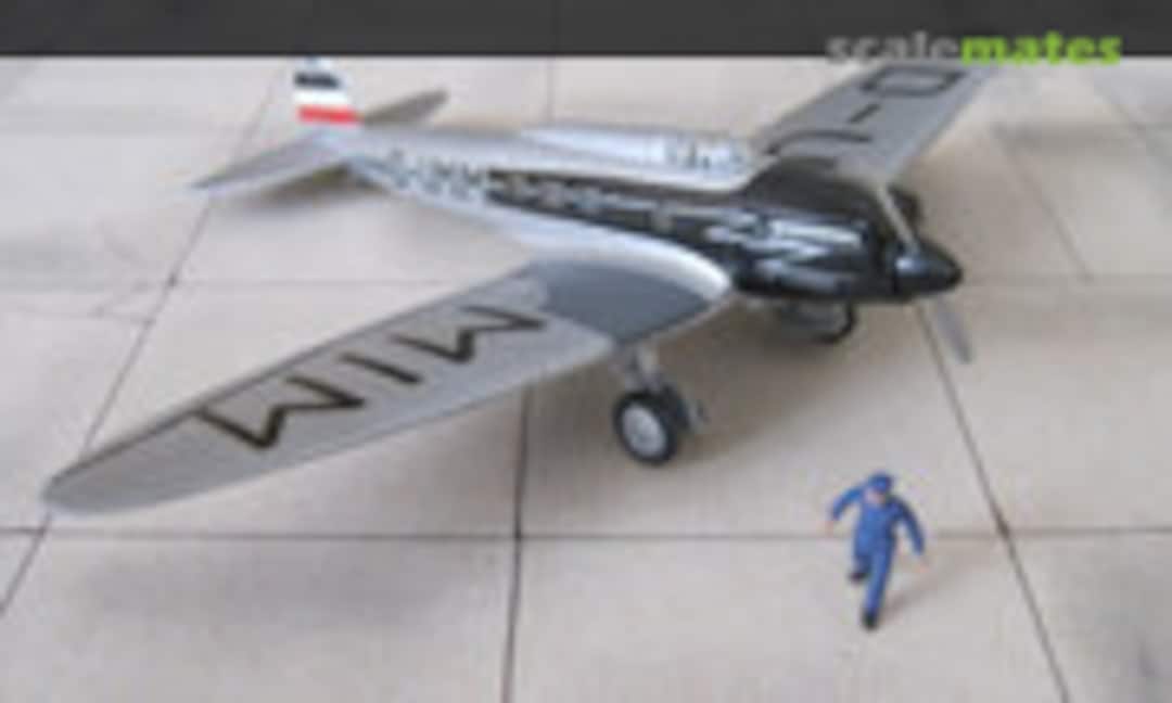 Heinkel He 70 Blitz 1:72