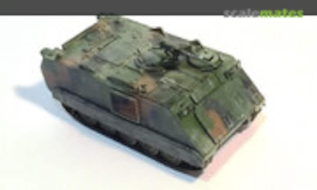 M113A2 Armored Car 1:72