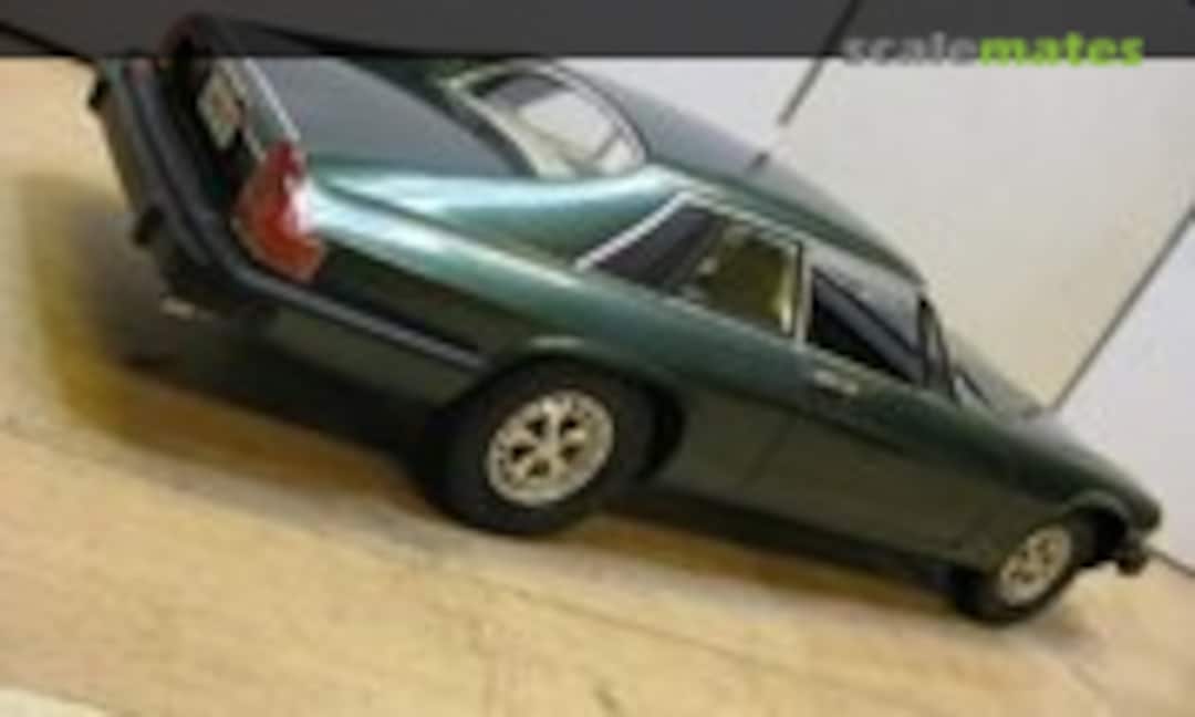 Jaguar XJ-S V12 1:16