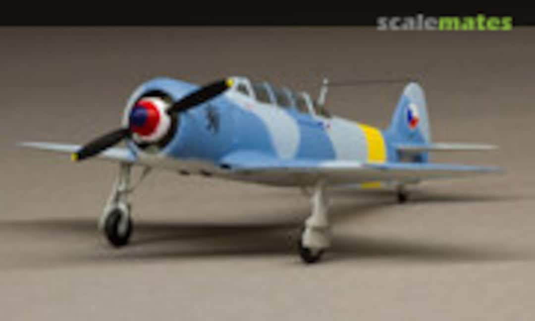 Yakovlev Yak-11 1:144